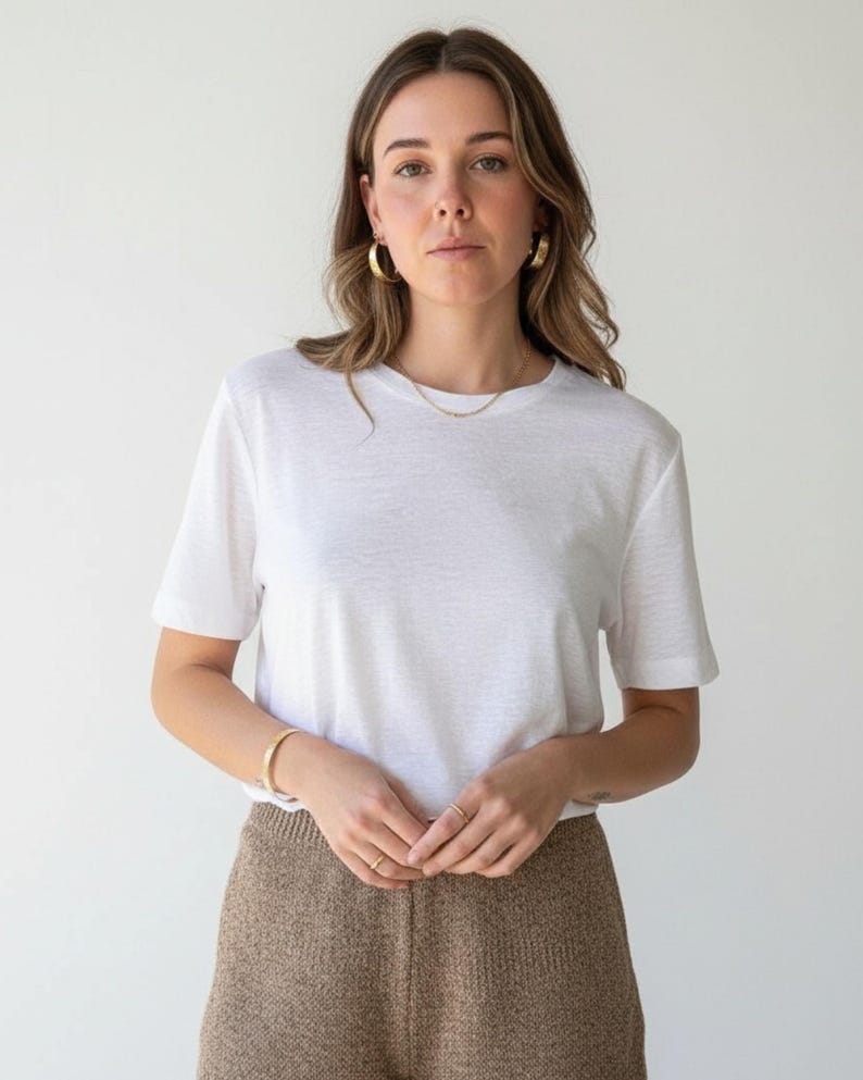 Trendy Hammered Gold Hoop Earrings – Elegant Everyday Jewelry & Gift Idea